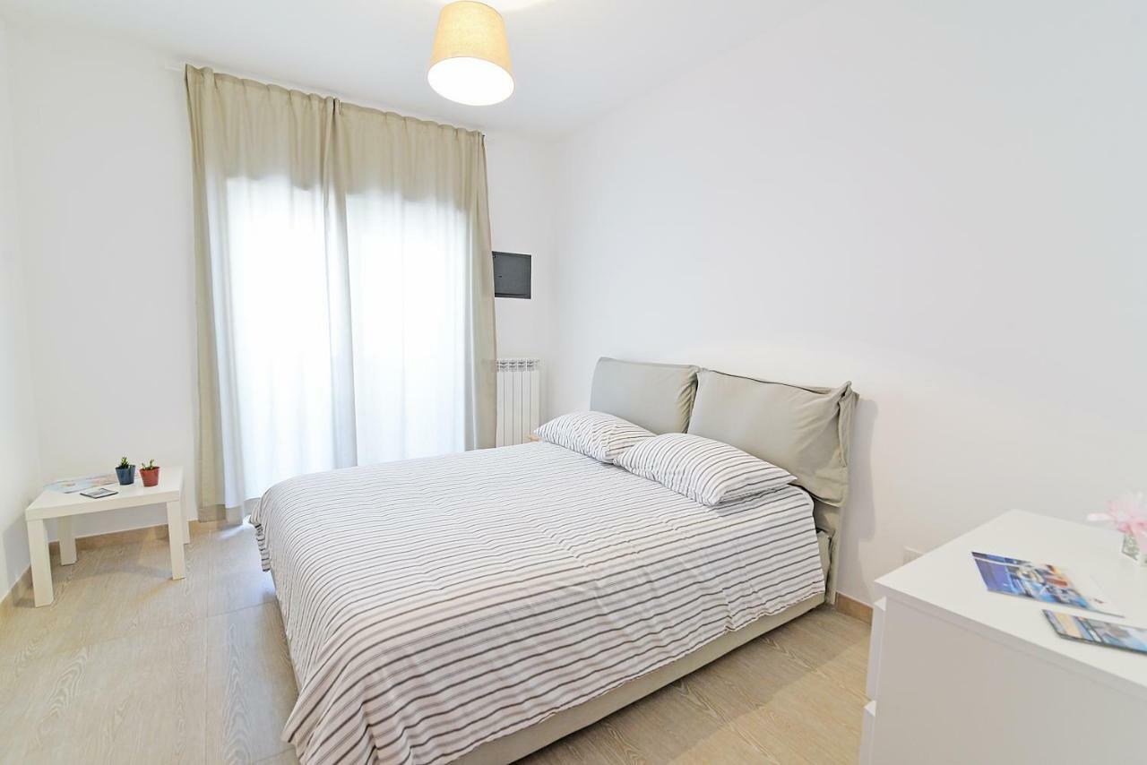 Bed and Breakfast Casa Roberta Монополи Экстерьер фото